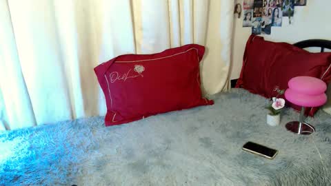 Snapshot of miyakabebe chatting on 6, 10, 2025 Miyakabebe online show from 6, 10, 2025