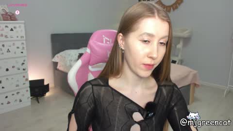 Snapshot of mjgreencat chatting on 9, 2, 2025 mj online show from 9, 2, 2025