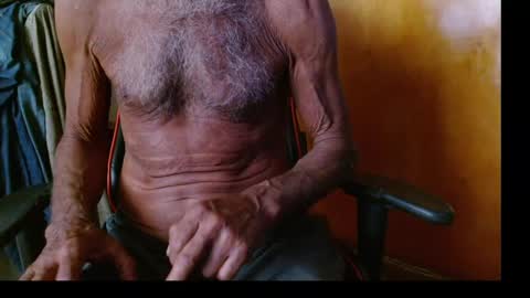 Mario jose online show from 2, 1, 2025