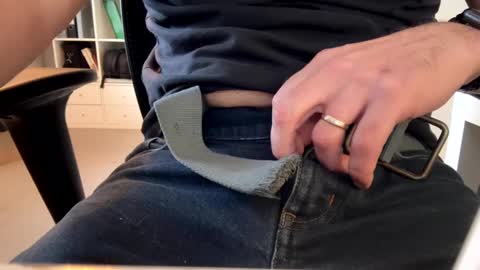 Snapshot of mjnaughtyboy chatting on 3, 10, 2025 Mjnaughtyboy online show from 3, 10, 2025