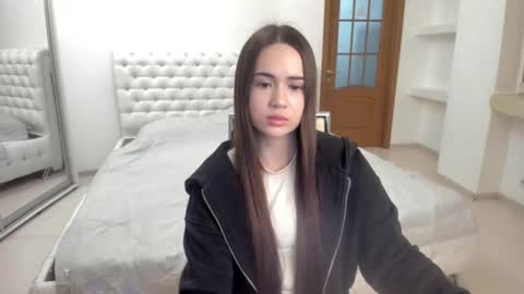 Snapshot of mmm_bananaa_ chatting on 21, 1, 2025 Beata online show from 21, 1, 2025
