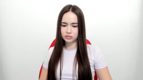 Snapshot of mmm_bananaa_ chatting on 29, 1, 2025 Beata online show from 29, 1, 2025