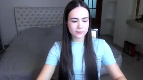 Snapshot of mmm_bananaa_ chatting on 11, 2, 2025 Beata online show from 11, 2, 2025