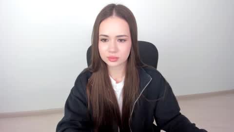 Snapshot of mmm_bananaa_ chatting on 21, 2, 2025 Beata online show from 21, 2, 2025