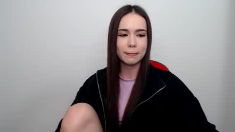 Snapshot of mmm_bananaa_ chatting on 25, 2, 2025 Beata online show from 25, 2, 2025
