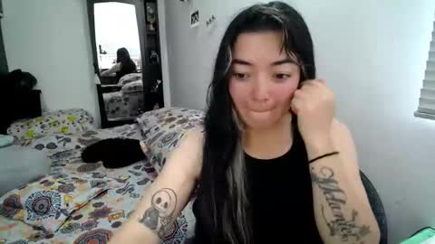 Snapshot of mocca_117 chatting on 24, 11, 2025 Sam online show from 24, 11, 2025