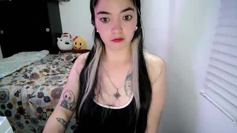 Snapshot of mocca_117 chatting on 5, 12, 2025 Sam online show from 5, 12, 2025