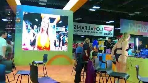 Snapshot of mochamimi chatting on 27, 6, 2026 Mocha BDAY JAN 13 online show from 27, 6, 2026
