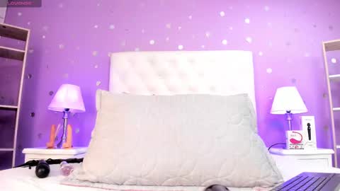 Sophia  online show from 12, 9, 2025