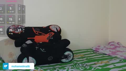 Snapshot of mohamed_malik chatting on 29, 11, 2025 mohamed_malik online show from 29, 11, 2025