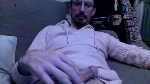 Snapshot of mohawk_xoxo chatting on 4, 12, 2025 mohawk_xoxo online show from 4, 12, 2025