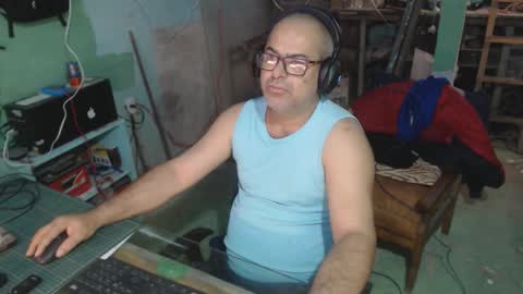 Snapshot of mokkaccmm chatting on 1, 12, 2025 Mokkaf online show from 1, 12, 2025