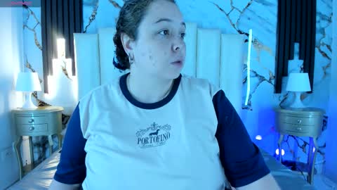 Hey Guys  Im Mollie online show from 13, 11, 2025