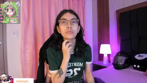 Molly online show from 6, 4, 2026