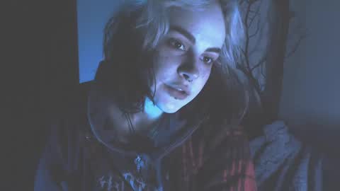 Molly Crow online show from 11, 1, 2025