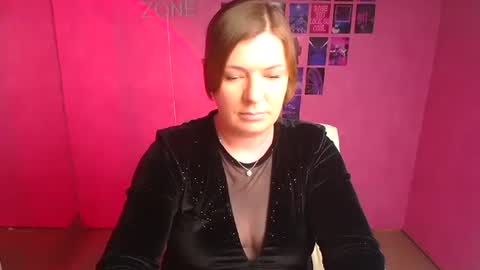 Molly online show from 11, 1, 2026