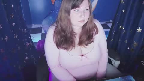molly_moons online show from 17, 10, 2025