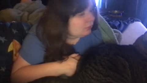 Snapshot of molly_moons chatting on 28, 10, 2025 molly_moons online show from 28, 10, 2025