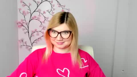 Molly online show from 3, 2, 2026