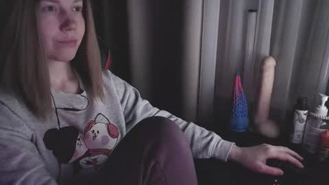 I have new photos come and see with love Molly online show from 10, 2, 2025