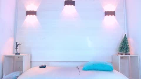 Molly Spears online show from 19, 1, 2025