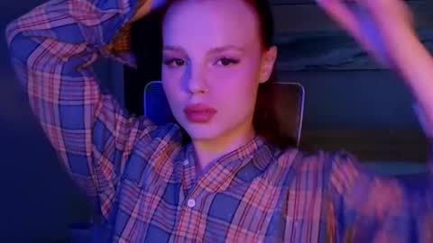 Molly online show from 18, 5, 2026