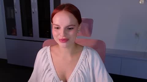 Snapshot of mollybossy chatting on 23, 7, 2026 Molly online show from 23, 7, 2026