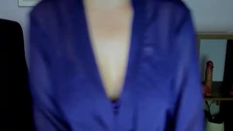 Molly online show from 27, 11, 2025