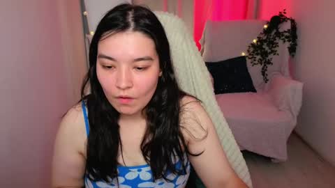Snapshot of momorins chatting on 18, 5, 2026 Momo online show from 18, 5, 2026