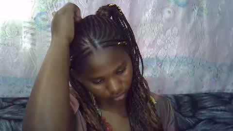 momsdoll online show from 1, 4, 2026