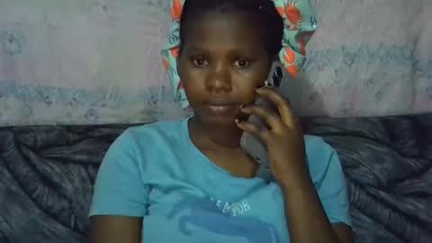 momsdoll online show from 23, 4, 2026