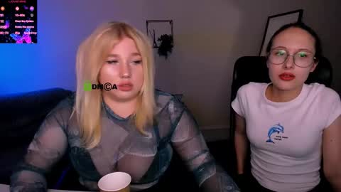 Snapshot of mona_cloud chatting on 9, 9, 2025 Mona online show from 9, 9, 2025