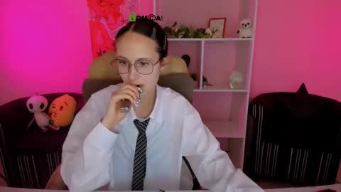 Snapshot of mona_cloud chatting on 23, 9, 2025 Mona online show from 23, 9, 2025