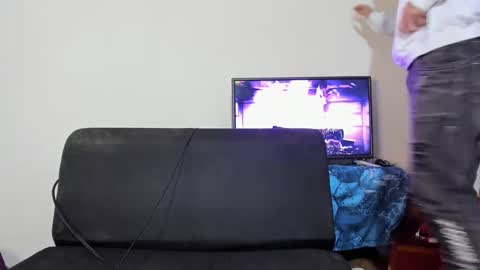 nicolas online show from 7, 12, 2024