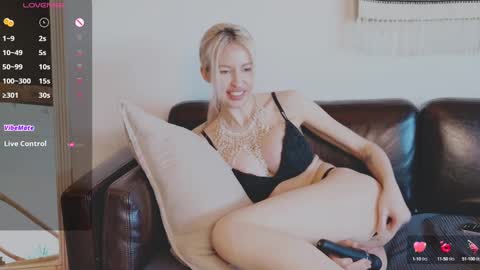 PoppyPlayful online show from 20, 1, 2025