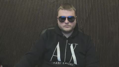 Snapshot of moneycumshot chatting on 18, 2, 2026 Alex online show from 18, 2, 2026