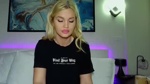 Monica online show from 22, 2, 2025