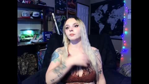 Monica online show from 10, 12, 2024