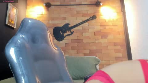 monica_robles_ online show from 20, 5, 2026