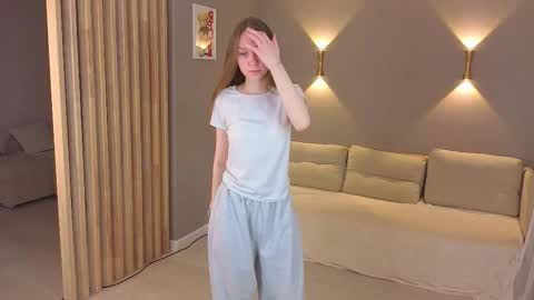 my name is Nika online show from 25, 11, 2025