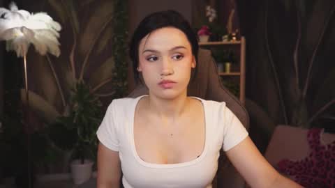monica online show from 16, 5, 2026