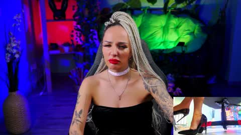 Monika online show from 22, 1, 2025