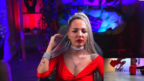 Monika online show from 28, 1, 2025