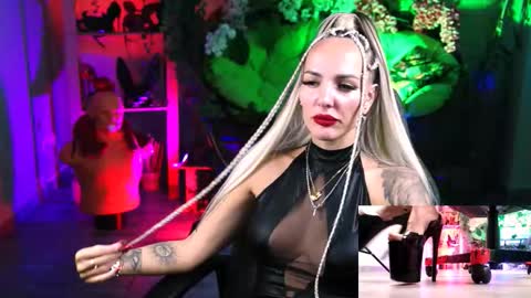 Monika online show from 16, 10, 2025