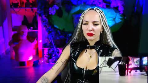 Monika online show from 16, 11, 2025