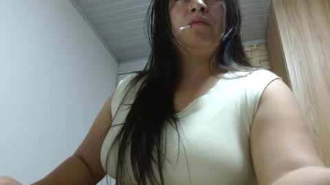 monickhotpri online show from 17, 7, 2026