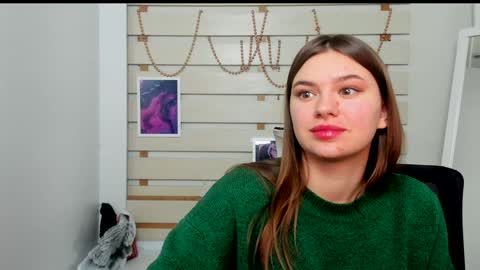 Monika online show from 4, 2, 2025