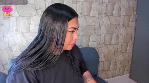 monikk__harrison online show from 4, 3, 2025