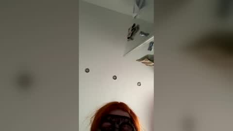 moniquelov3 online show from 27, 4, 2026