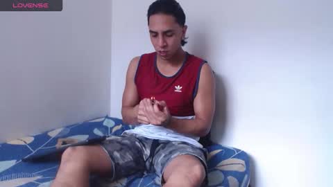 Snapshot of monkey_uchiha77 chatting on 19, 4, 2026 simon dice online show from 19, 4, 2026